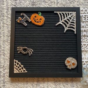 Spooky Claire’s Changeable Felt Letter Board